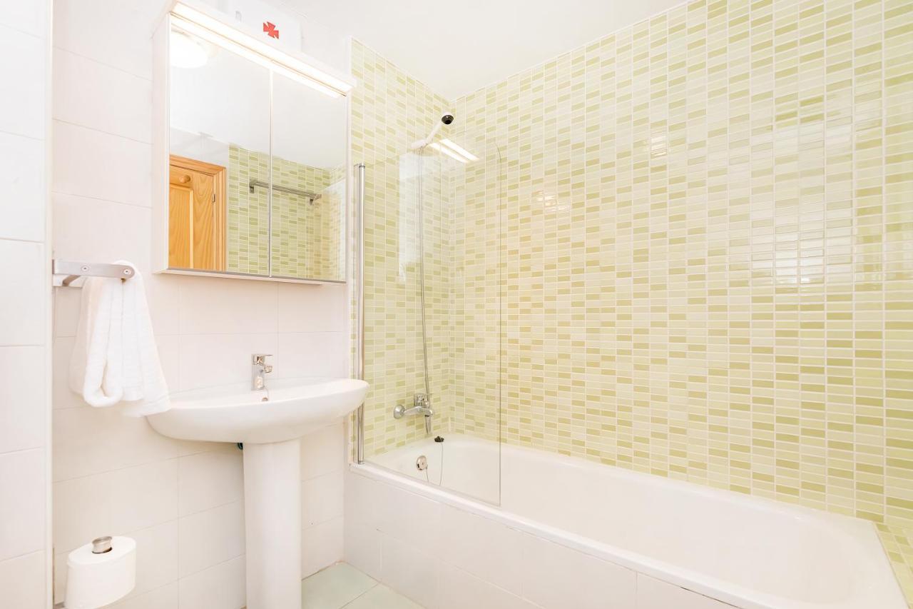 Ollerias Historic Center Apartment Malaga Bagian luar foto